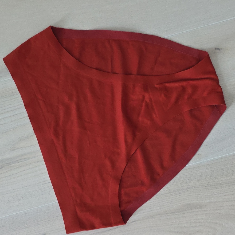 Women's Eby Rust Red Intimate Set - image 5